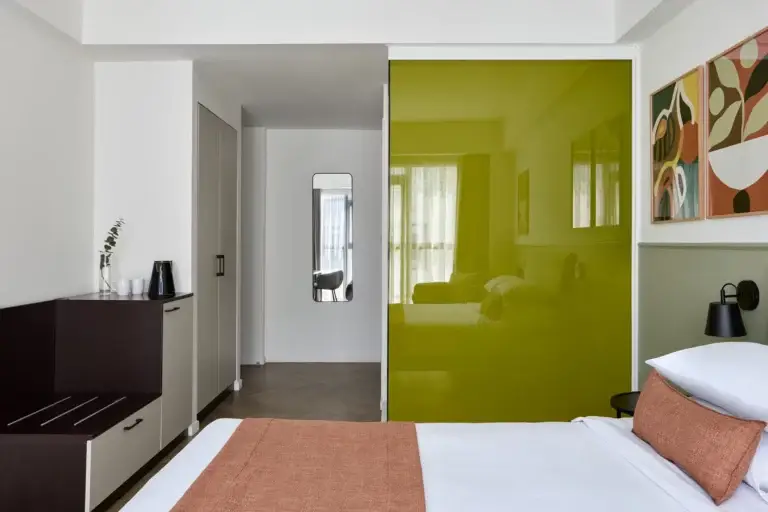Prima Breeze Athens Renovated